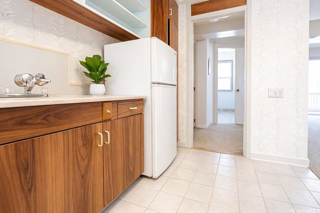 417 Nohonani Street 511, Honolulu, HI 96815