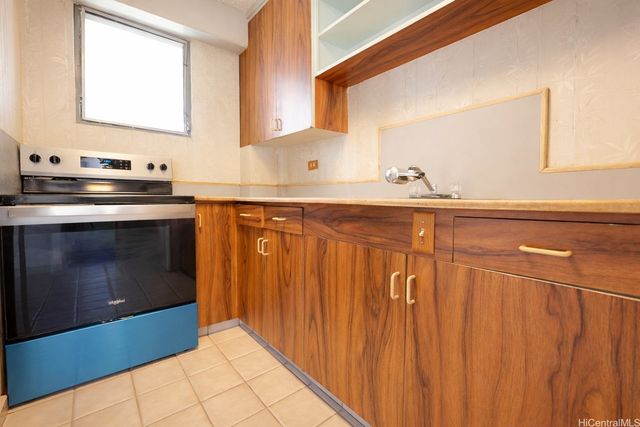 417 Nohonani Street 511, Honolulu, HI 96815