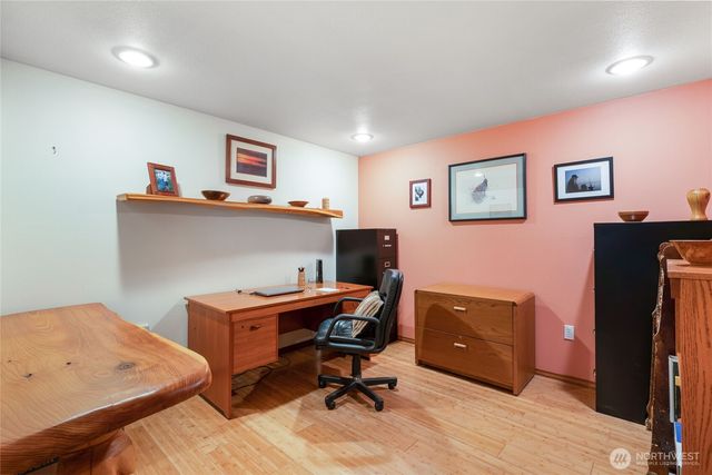 14223 Anatevka Lane SE, Olalla, WA 98359