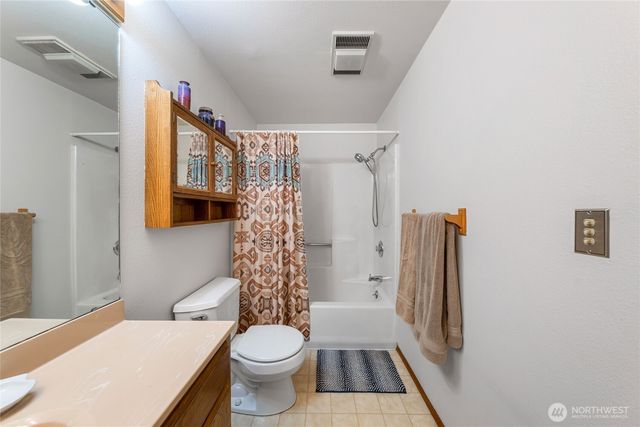 14223 Anatevka Lane SE, Olalla, WA 98359