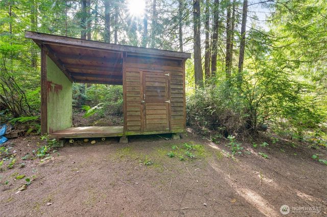 14223 Anatevka Lane SE, Olalla, WA 98359