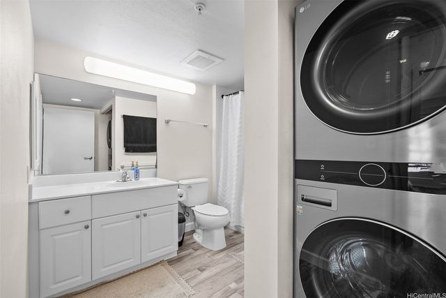 801 South Street 526, Honolulu, HI 96813