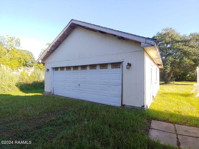 2500 Brittany Drive, New Iberia, LA 70560