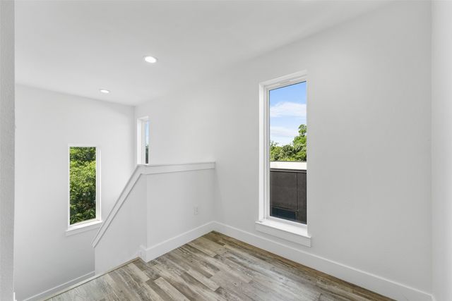 3142 Harmon Street, Dallas, TX 75215