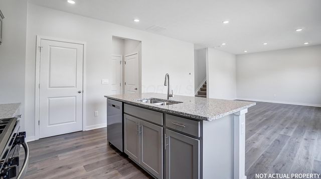 602 Madison Way, Plain City, OH 43064
