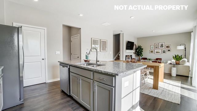602 Madison Way, Plain City, OH 43064