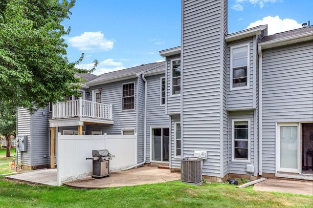 7291 Penny Hill Road, Eden Prairie, MN 55346