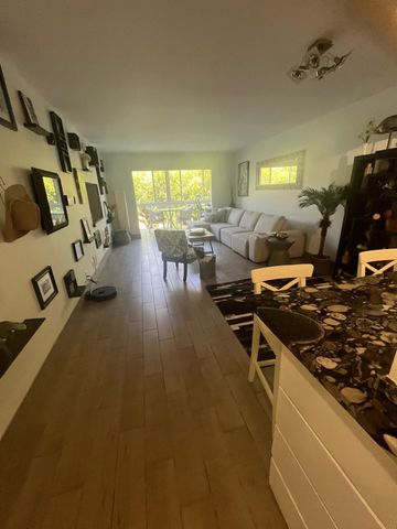 1401 SW 128th Terrace 309h, Pembroke Pines, FL 33027