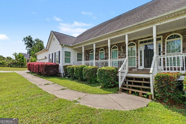 33 Secretariat Road, Rome, GA 30161