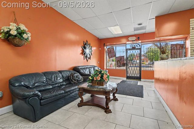 6343 W Mcnichols Road, Detroit, MI 48221