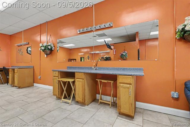 6343 W Mcnichols Road, Detroit, MI 48221