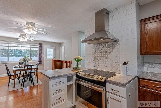3120 E Iona Road, Idaho Falls, ID 83401