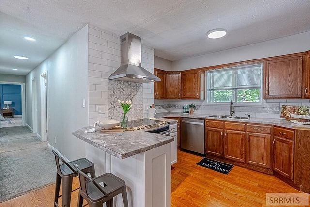 3120 E Iona Road, Idaho Falls, ID 83401