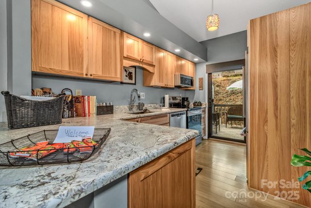 103 Cimarron Drive, Asheville, NC 28803