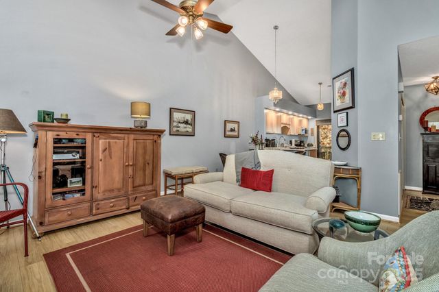 103 Cimarron Drive, Asheville, NC 28803