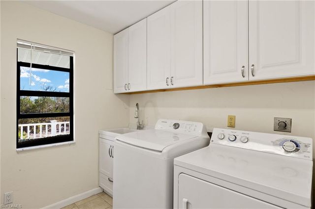 2999 Twin Ponds DR, Sanibel, FL 33957