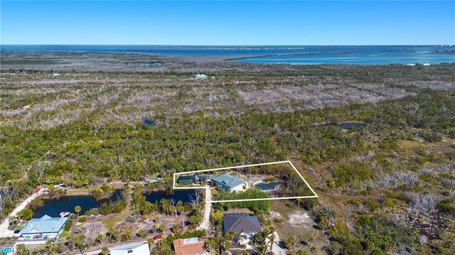2999 Twin Ponds DR, Sanibel, FL 33957
