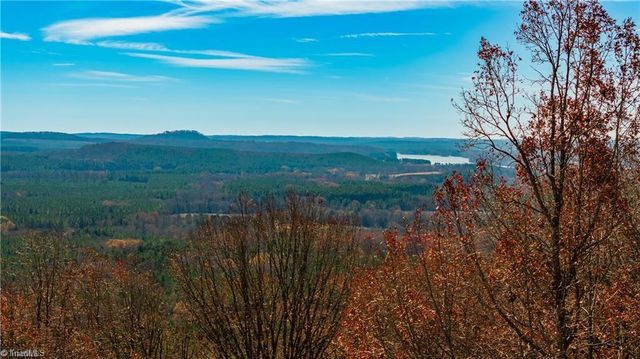 2168 Sierra Trace Road, Denton, NC 27239