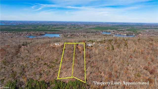 2168 Sierra Trace Road, Denton, NC 27239