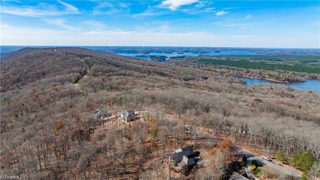 2168 Sierra Trace Road, Denton, NC 27239