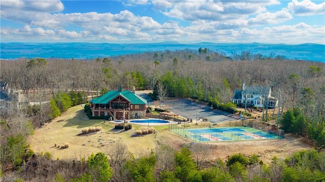 2168 Sierra Trace Road, Denton, NC 27239