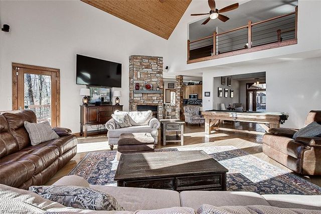 2168 Sierra Trace Road, Denton, NC 27239