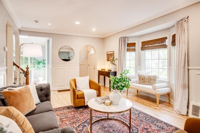 15319 Lake Street Extension, Minnetonka, MN 55345