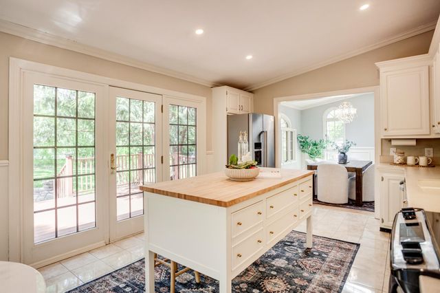 15319 Lake Street Extension, Minnetonka, MN 55345