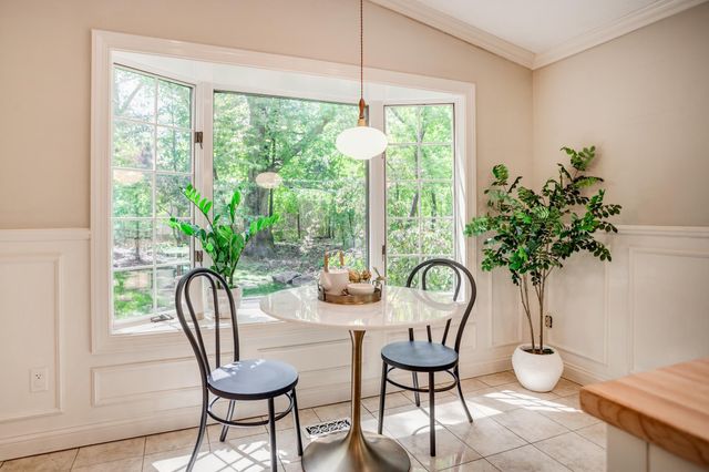 15319 Lake Street Extension, Minnetonka, MN 55345