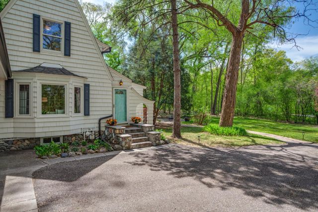15319 Lake Street Extension, Minnetonka, MN 55345