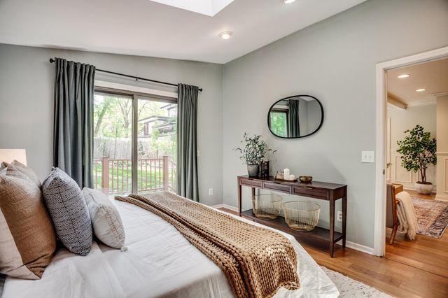 15319 Lake Street Extension, Minnetonka, MN 55345