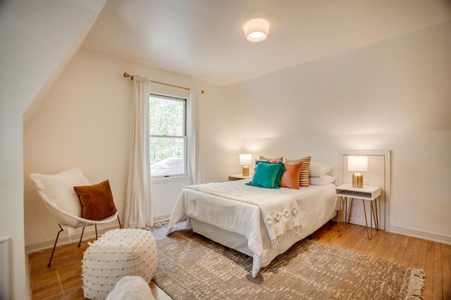 15319 Lake Street Extension, Minnetonka, MN 55345