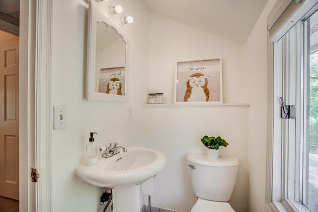 15319 Lake Street Extension, Minnetonka, MN 55345