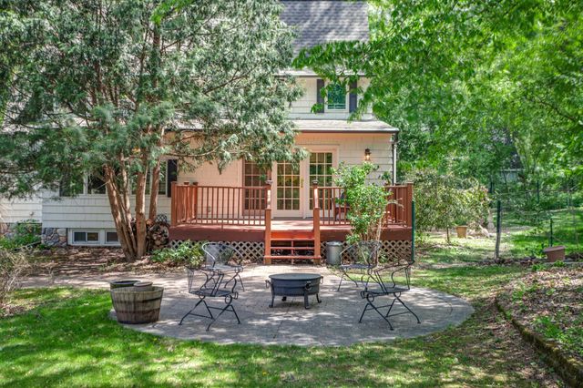 15319 Lake Street Extension, Minnetonka, MN 55345