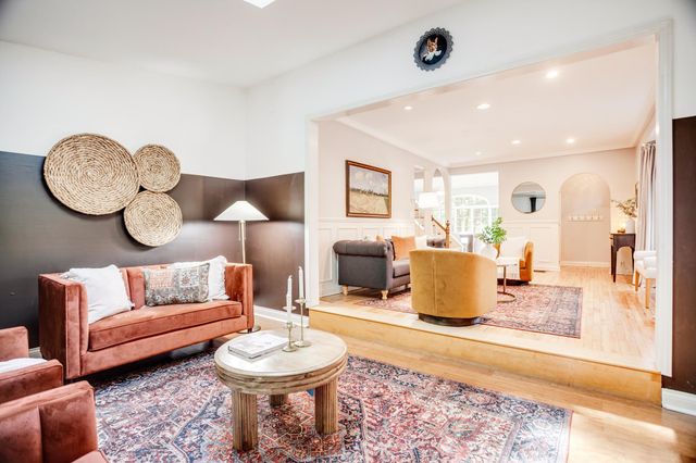 15319 Lake Street Extension, Minnetonka, MN 55345
