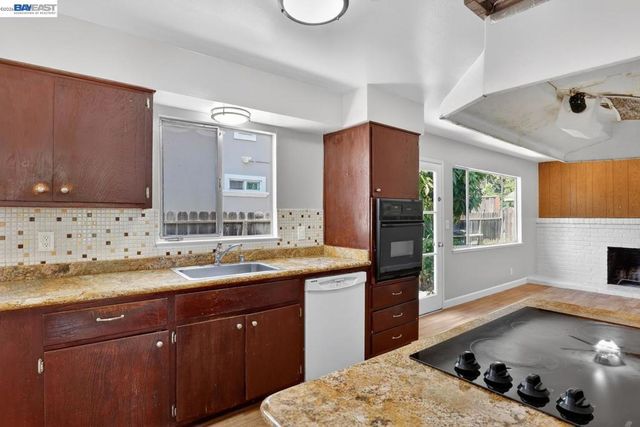 1499 Cathy Way, Hayward, CA 94545