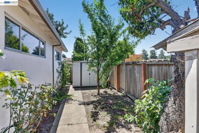 1499 Cathy Way, Hayward, CA 94545
