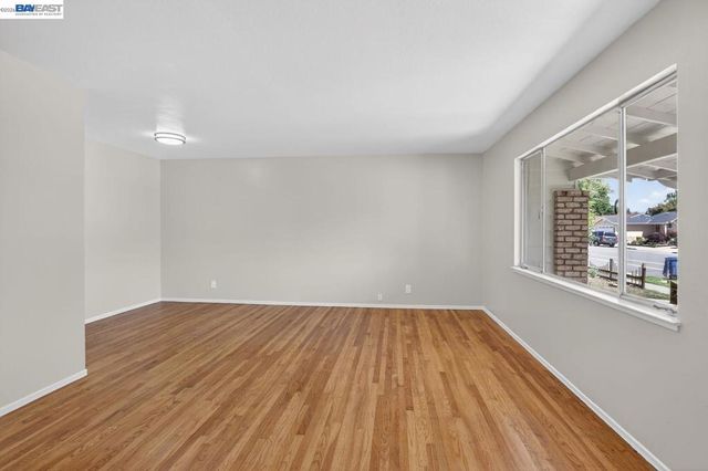 1499 Cathy Way, Hayward, CA 94545