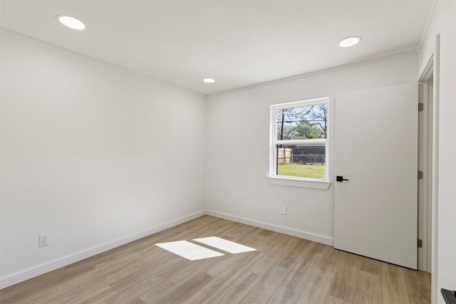 912 Wilkinson Drive, Mesquite, TX 75149