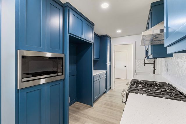 912 Wilkinson Drive, Mesquite, TX 75149