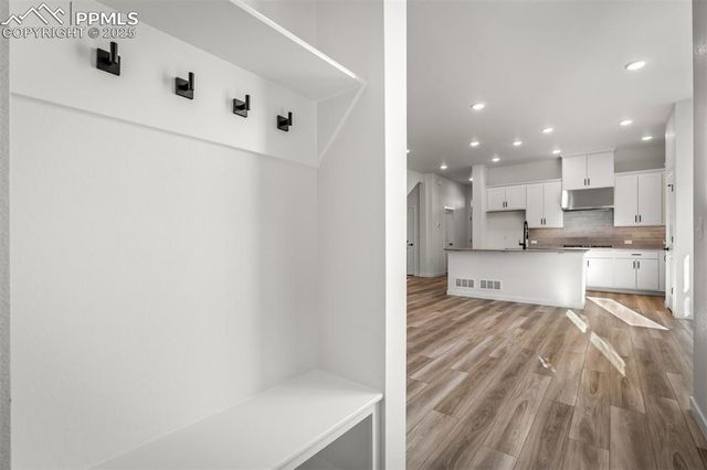 9256 Wolf Valley Drive, Colorado Springs, CO 80924