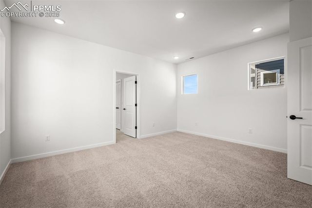 9256 Wolf Valley Drive, Colorado Springs, CO 80924