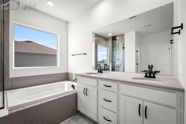 9256 Wolf Valley Drive, Colorado Springs, CO 80924