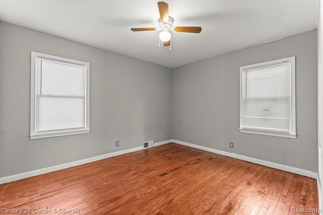 15805 Lindsay Street, Detroit, MI 48227