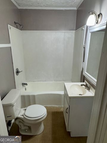 3767 Fairmont Avenue, Macon, GA 31204