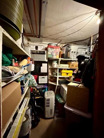 61 Crescent St 7, Northampton, MA 01060