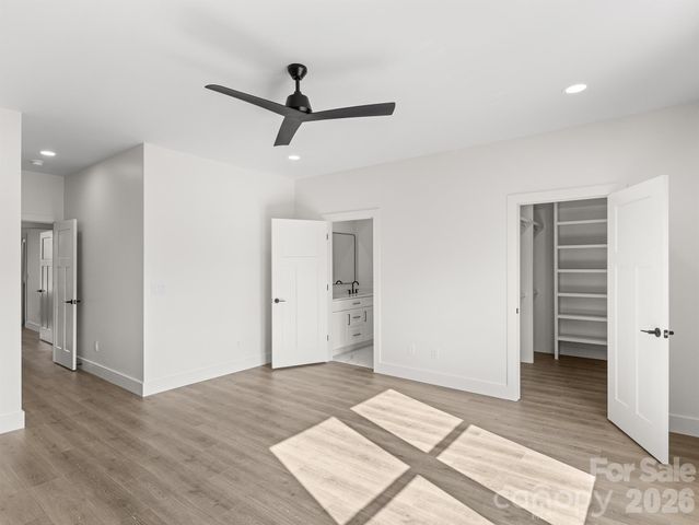 27 Klimovych Road, Hendersonville, NC 28792