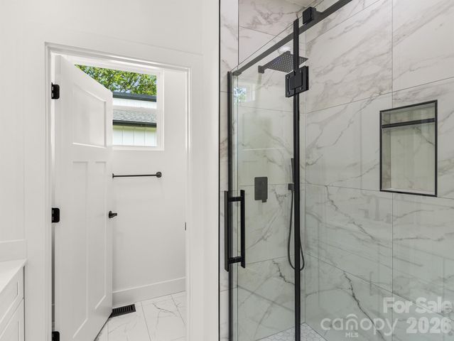 27 Klimovych Road, Hendersonville, NC 28792