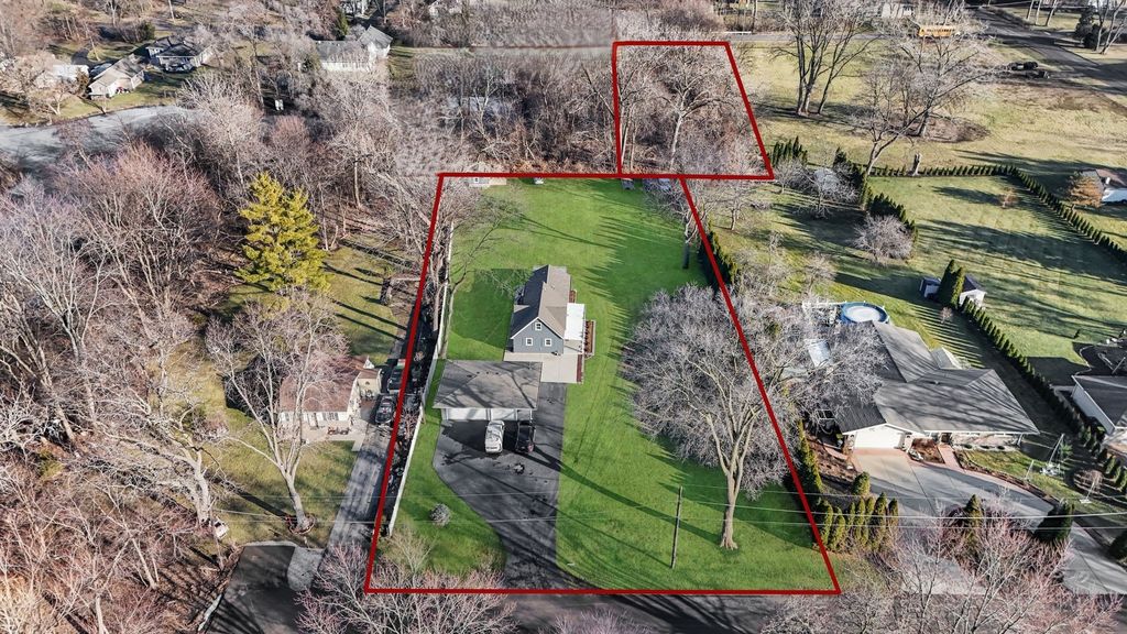 6N221 Virginia Road, Roselle, IL 60172 — exterior
