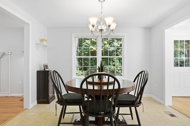 7 Westview Road, Brookline, NH 03033